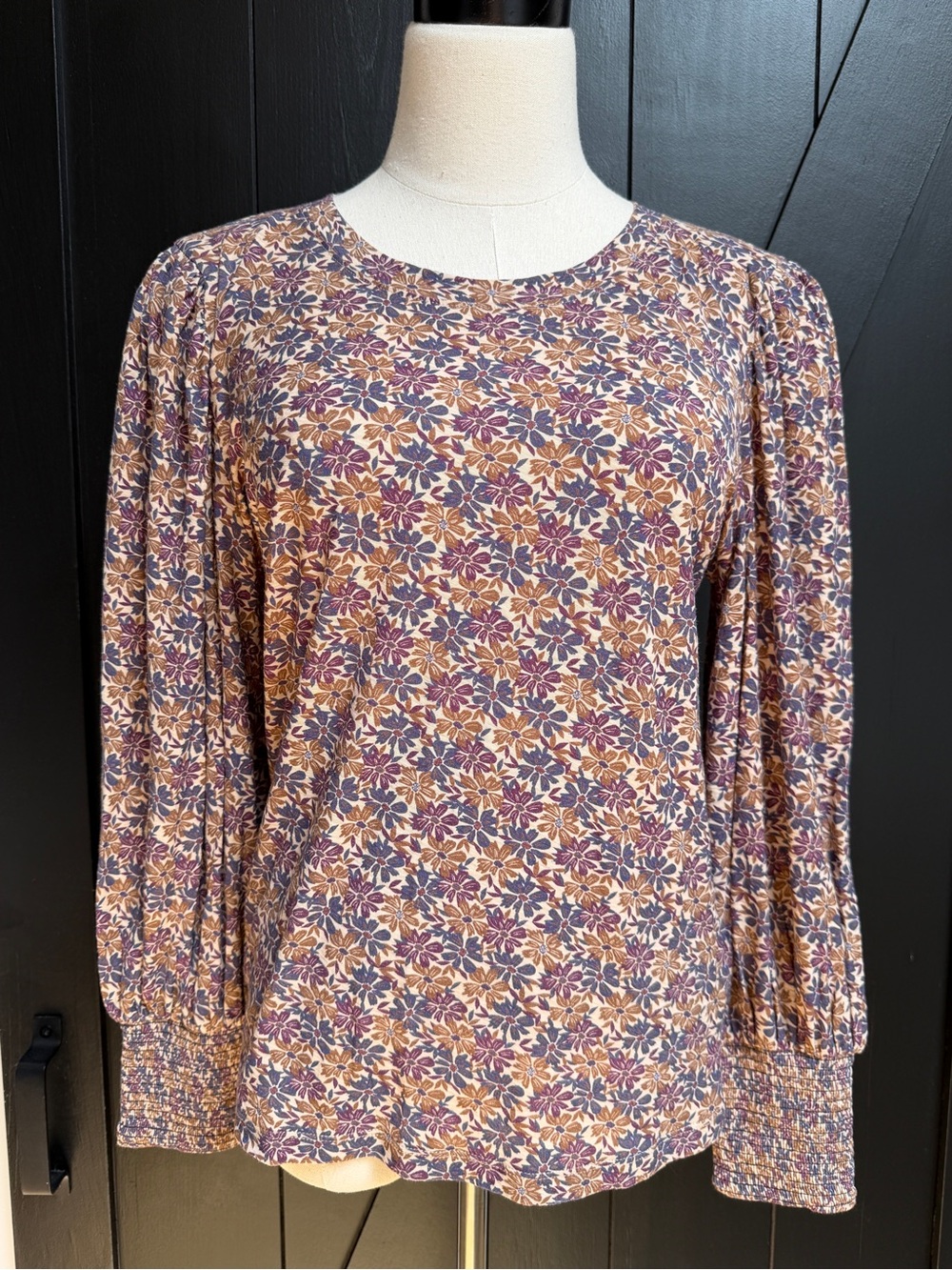 Nation LTD Loren Tee in Retro Floral Size Medium – Like New